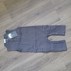 Kate Quinn Organics romper 6-12m